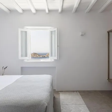 Dream View Villa, 2 Min Walk To The Beach, By Red Windmill カラファティス