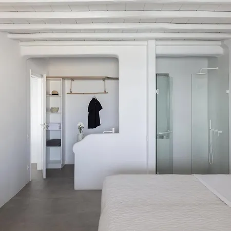 Dream View Villa, 2 Min Walk To The Beach, By Red Windmill *