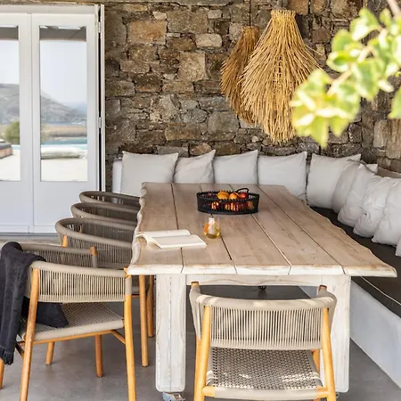 Dream View Villa, 2 Min Walk To The Beach, By Red Windmill * קלפטיס