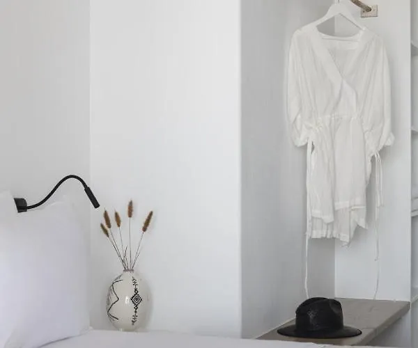 Dream View Villa, 2 Min Walk To The Beach, By Red Windmill Villa Kalafati