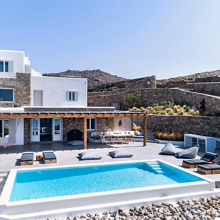 Dream View Villa, 2 Min Walk To The Beach, By Red Windmill Kalafatis