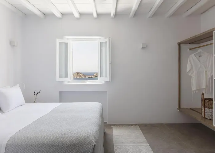 Dream View Villa, 2 Min Walk To The Beach, By Red Windmill Kalafatis