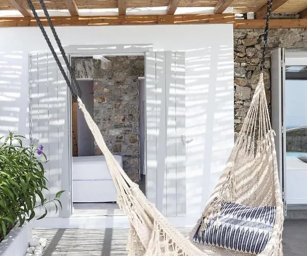 Dream View Villa, 2 Min Walk To The Beach, By Red Windmill Kalafatis